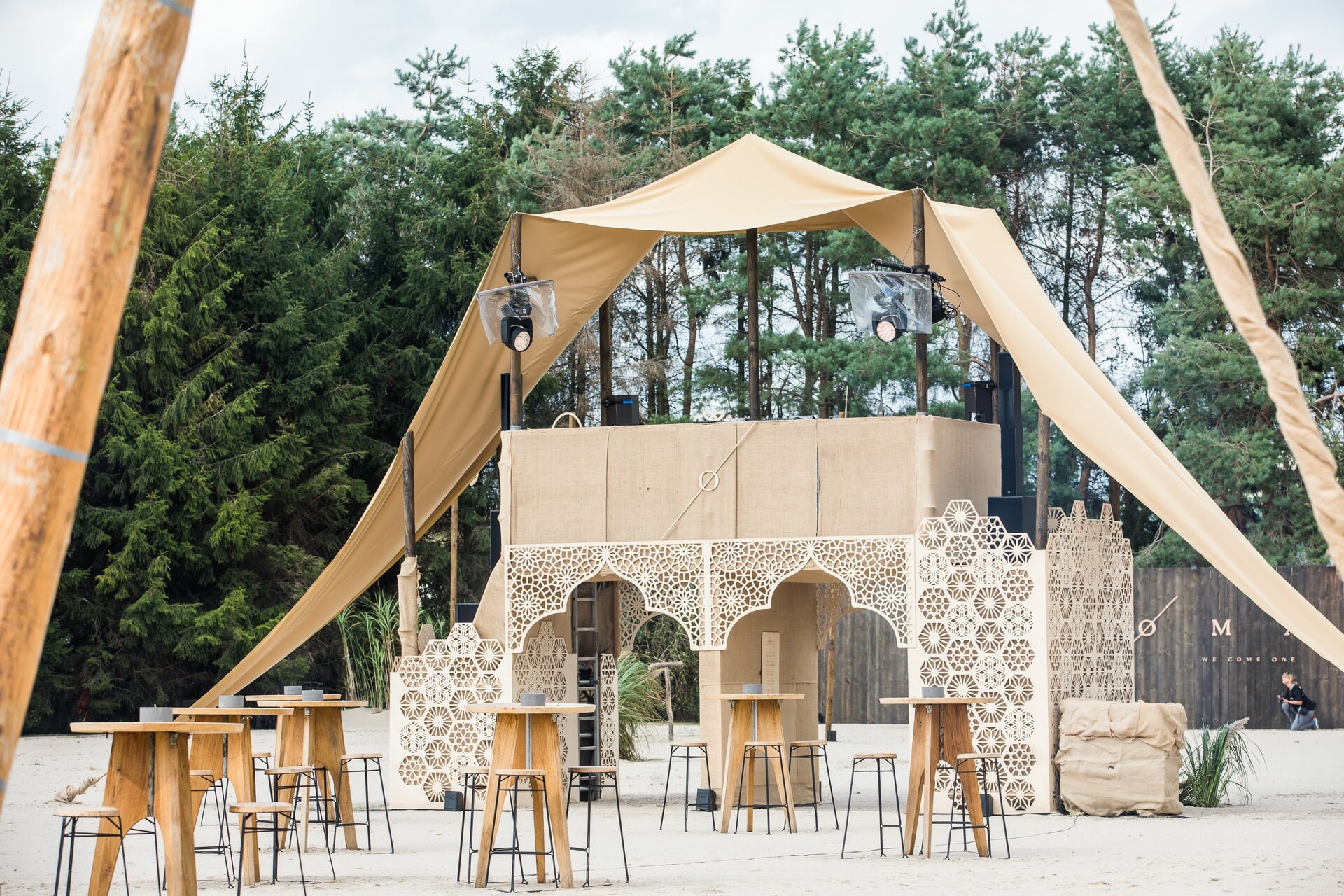 Festivalmeubilair huren